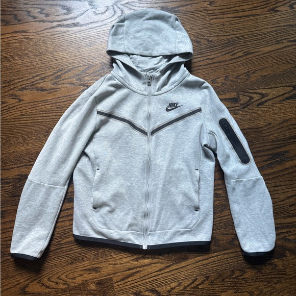 Nike Kids Sportswear Tech Fleece Gray Full-Zip Hoodie - Picture 1 of 5